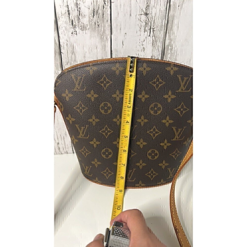Louis Vuitton Brown Drouot Monogram Canvas Crossbody Bag - Picture 11 of 12